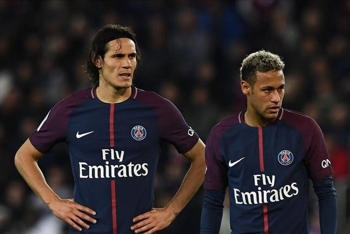 巴黎圣日耳曼队在对阵甘冈队的比赛中实现逆转的简单介绍