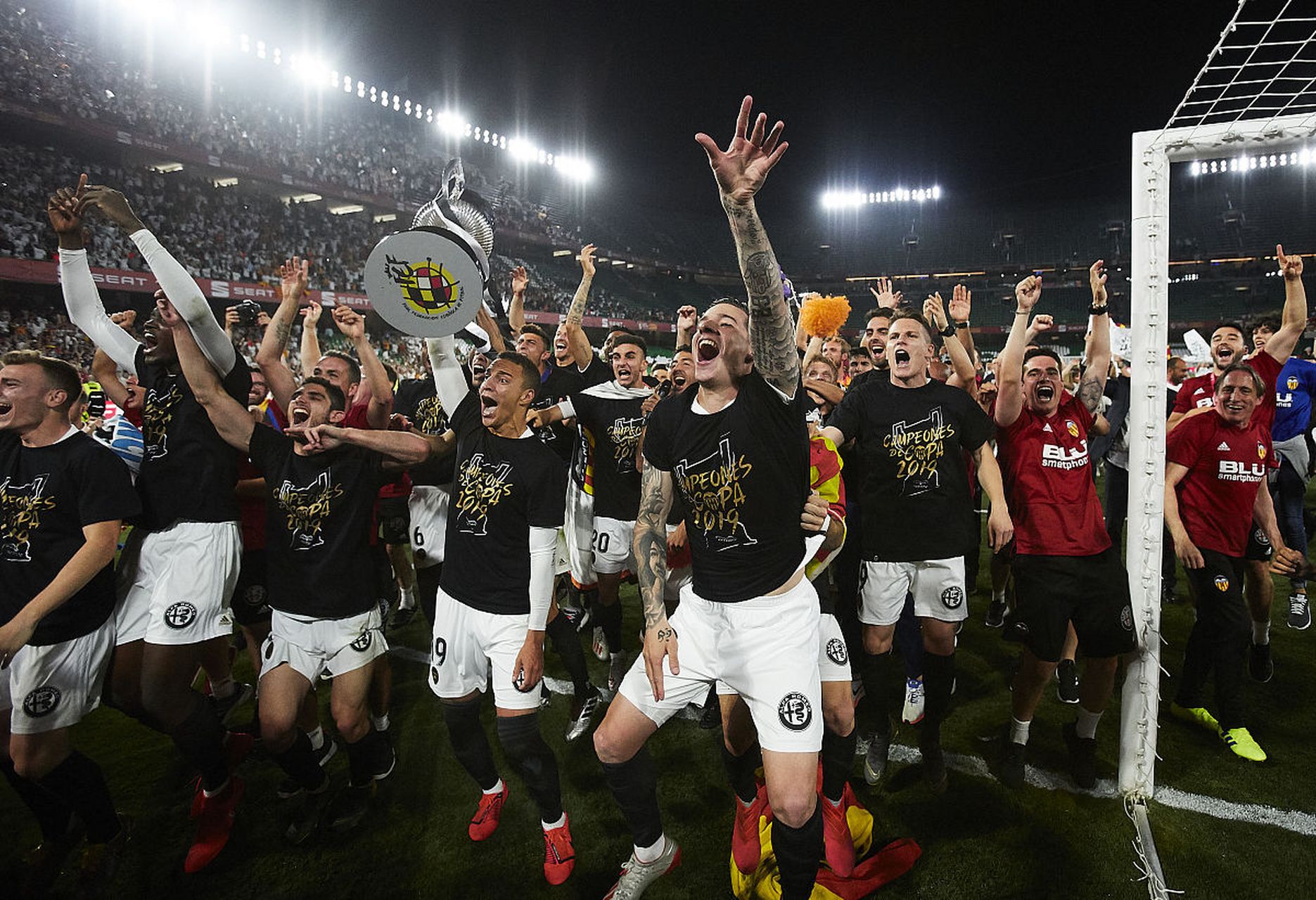 高潮迭起！欧洲国家足球团体赛观战